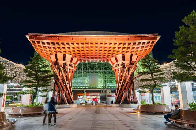 金沢駅